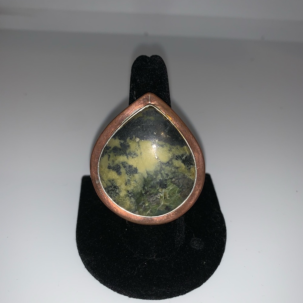 Free shipping-silver ring size 7.75 Set with serpentine gemstone